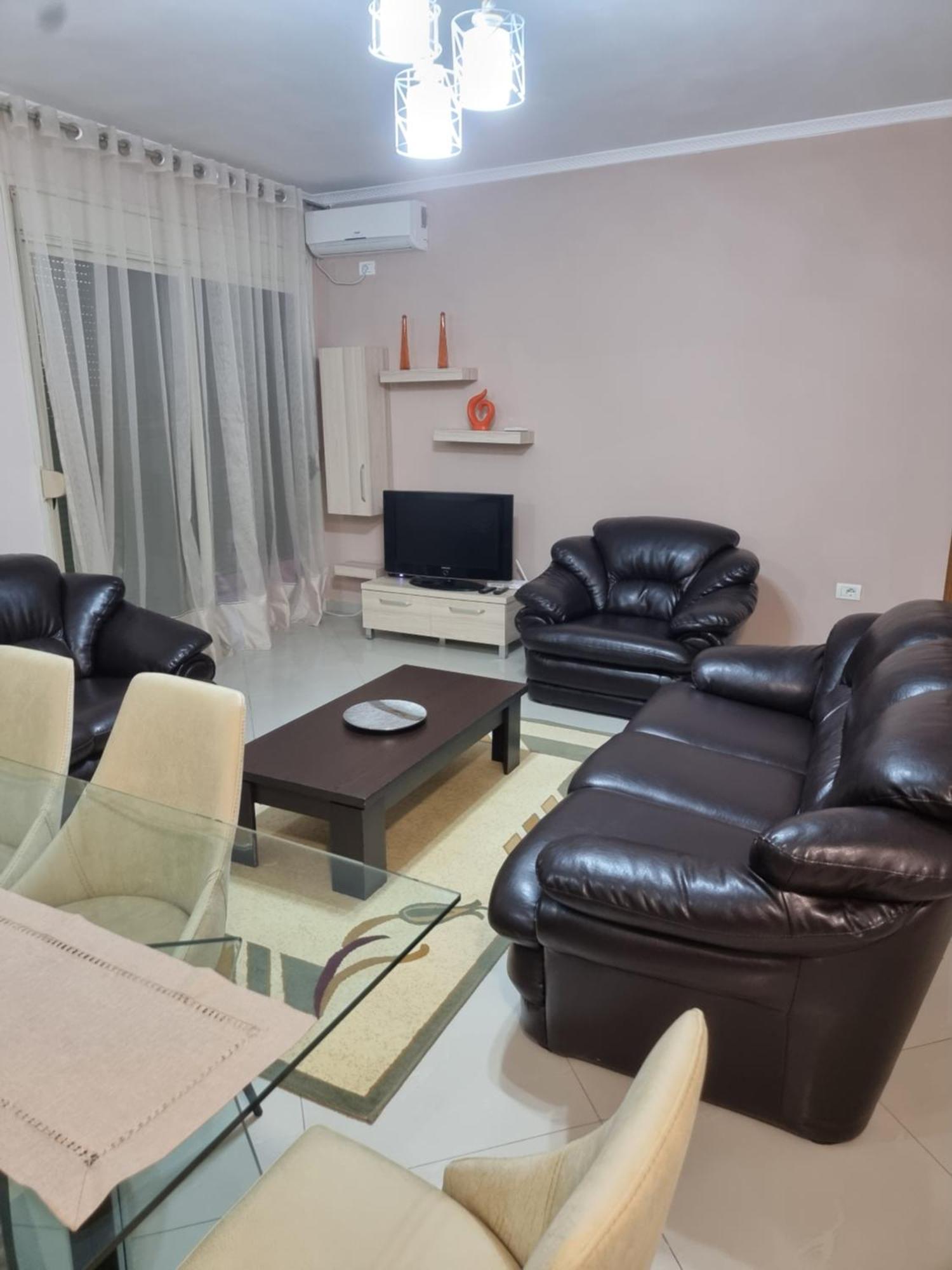 Alex Apartment Vlorë Exteriör bild